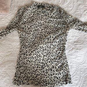 Leopard print top
